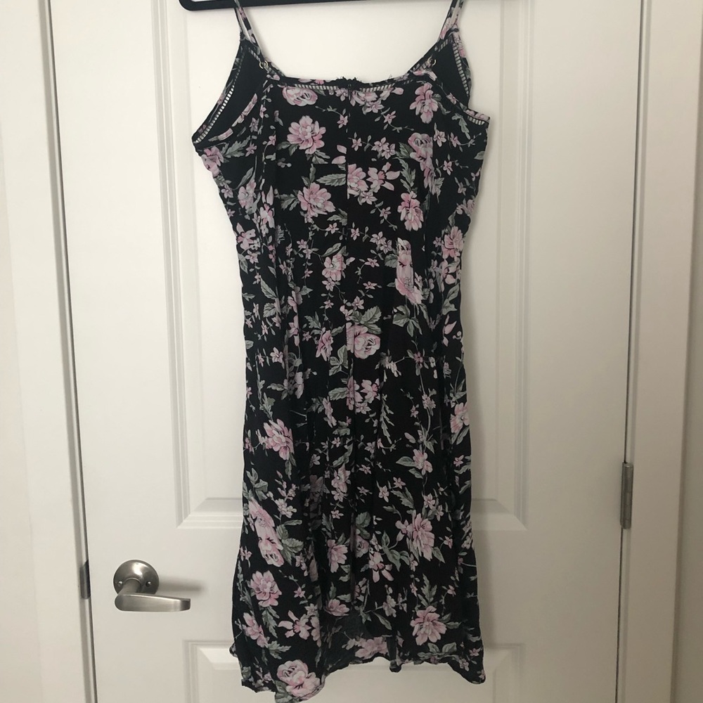 Floral Dress - Picture 4 of 6